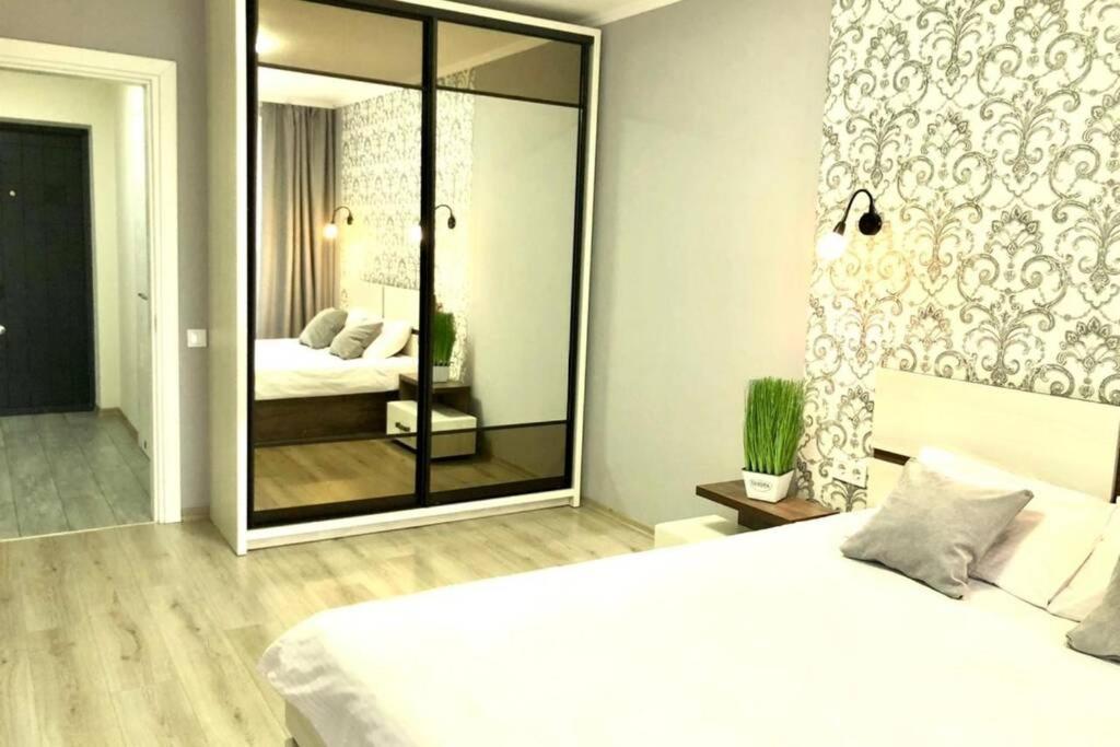 Новобудова Місто Трав, Р-Н Вікторії Гарденс Apartment Лвив Екстериор снимка