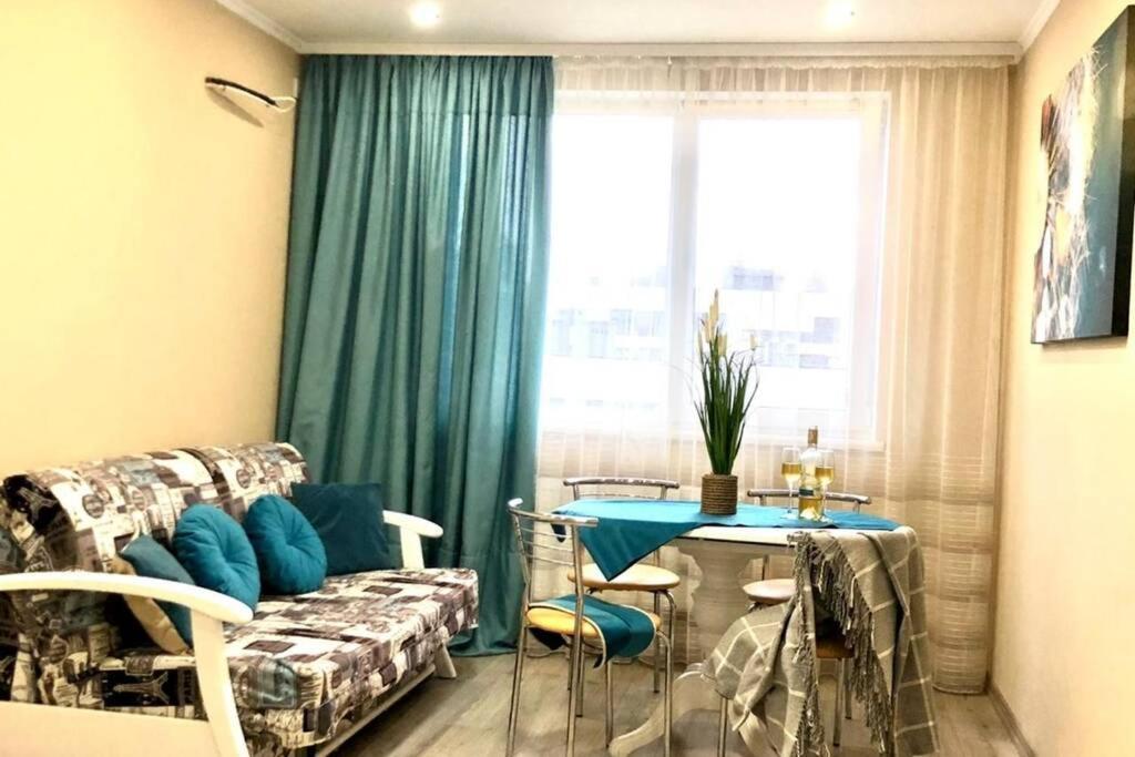 Новобудова Місто Трав, Р-Н Вікторії Гарденс Apartment Лвив Екстериор снимка