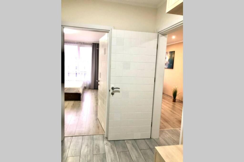 Новобудова Місто Трав, Р-Н Вікторії Гарденс Apartment Лвив Екстериор снимка